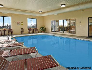 Days Inn By Wyndham Boonville Zařízení fotografie